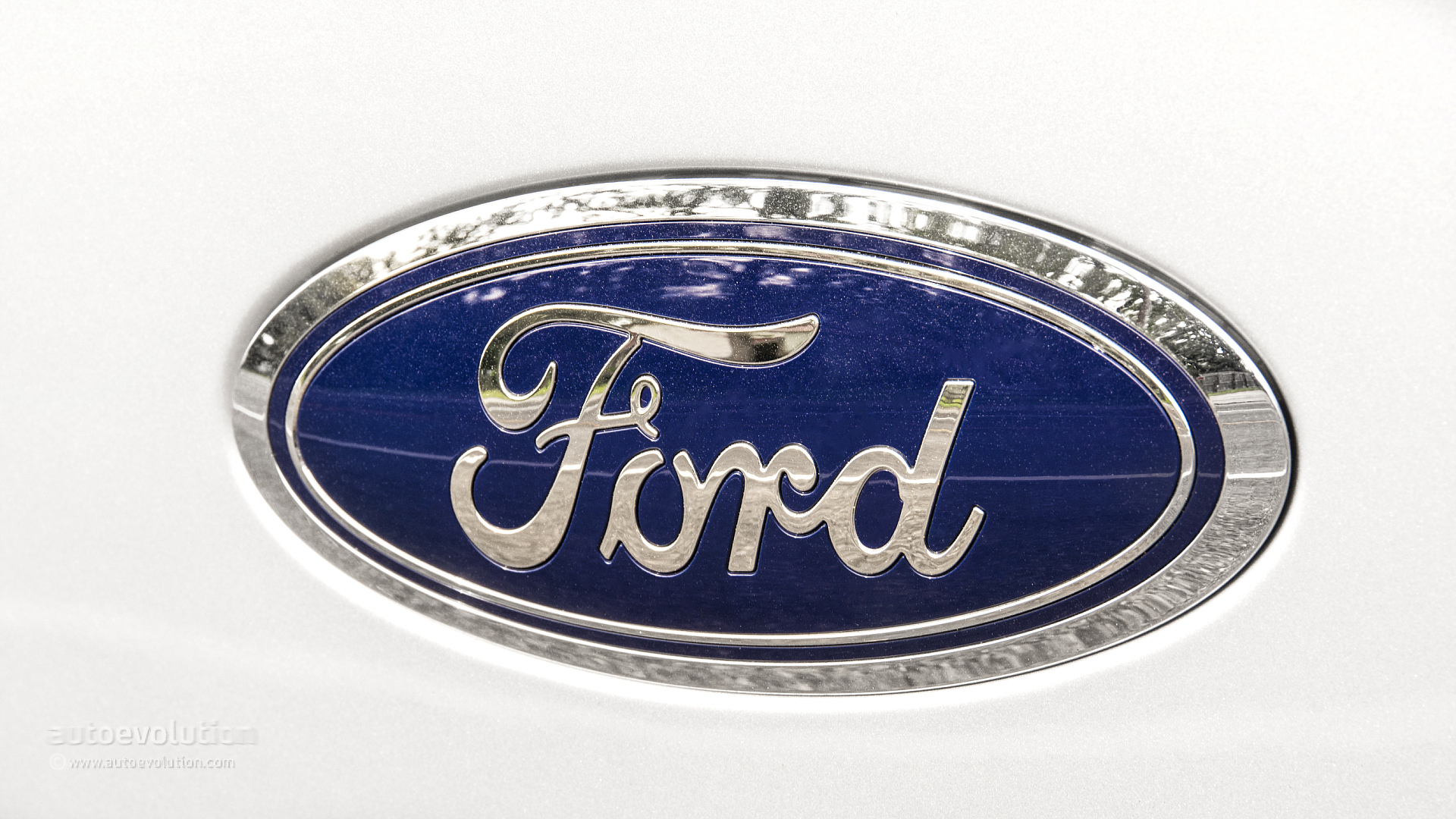 Ford Logo Wallpapers posted by Ethan Anderson