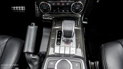 MERCEDES-BENZ G63 AMG center console