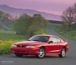 FORD Mustang GT (1996)