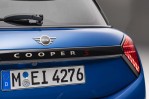 MINI Cooper S 5-door (2024)