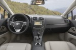 TOYOTA Avensis Liftback (2009-2011)