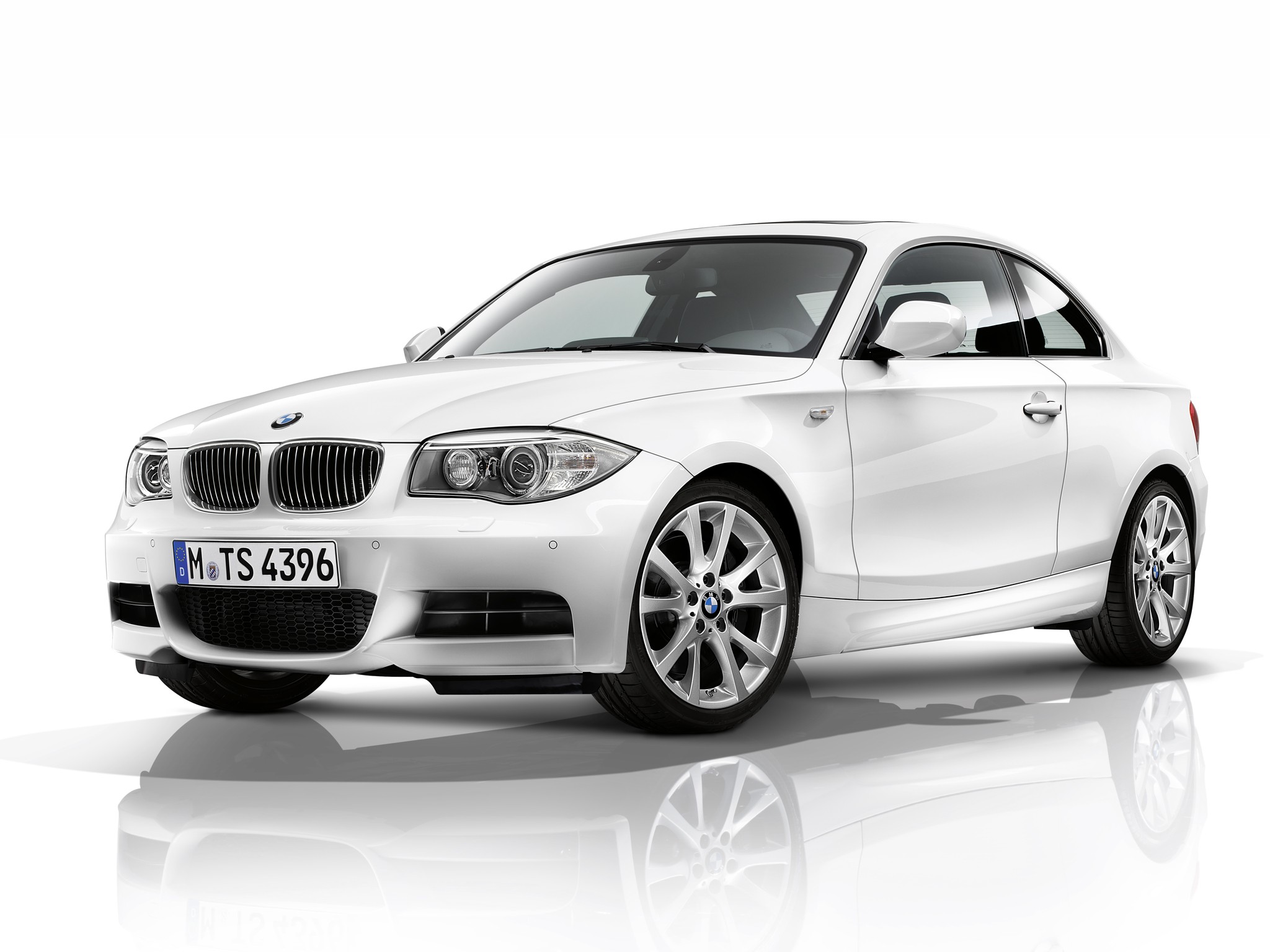 BMW 1 Series Coupe (E82) specs - 2010, 2011, 2012, 2013 ...