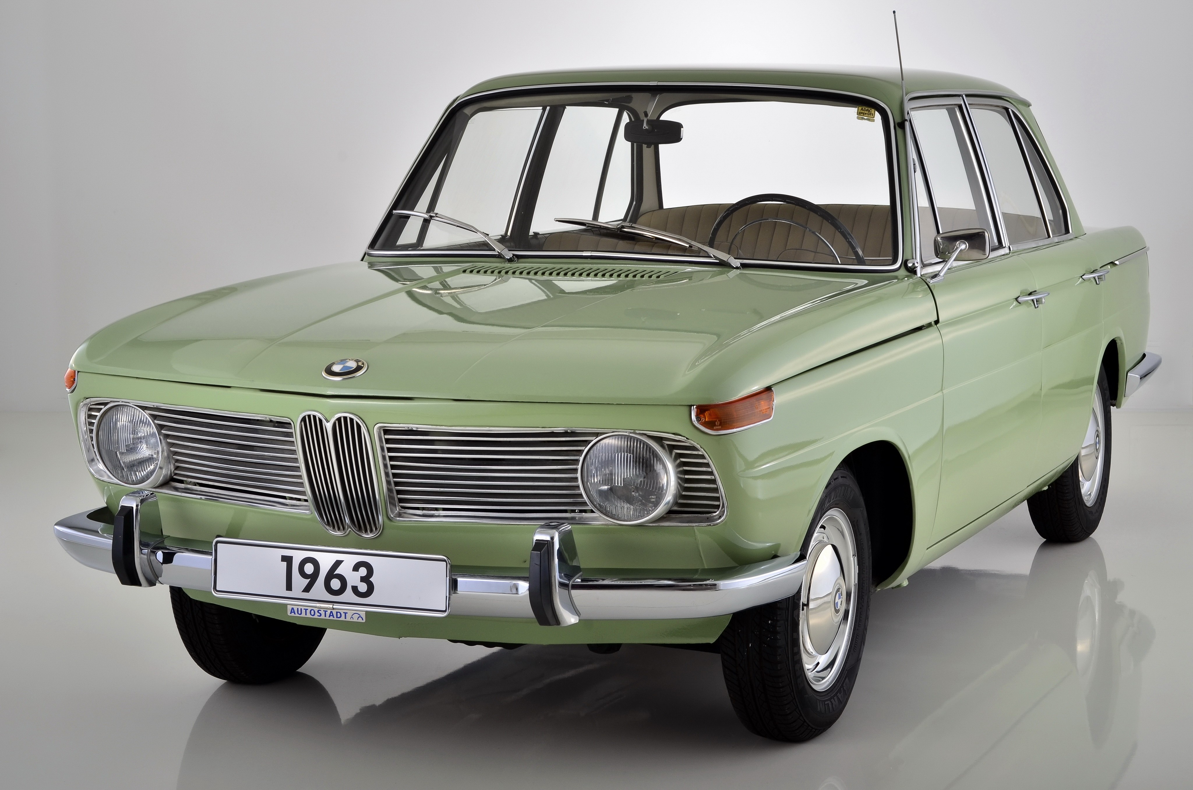 Original 1961 BMW 1500 Sales Brochure 61 