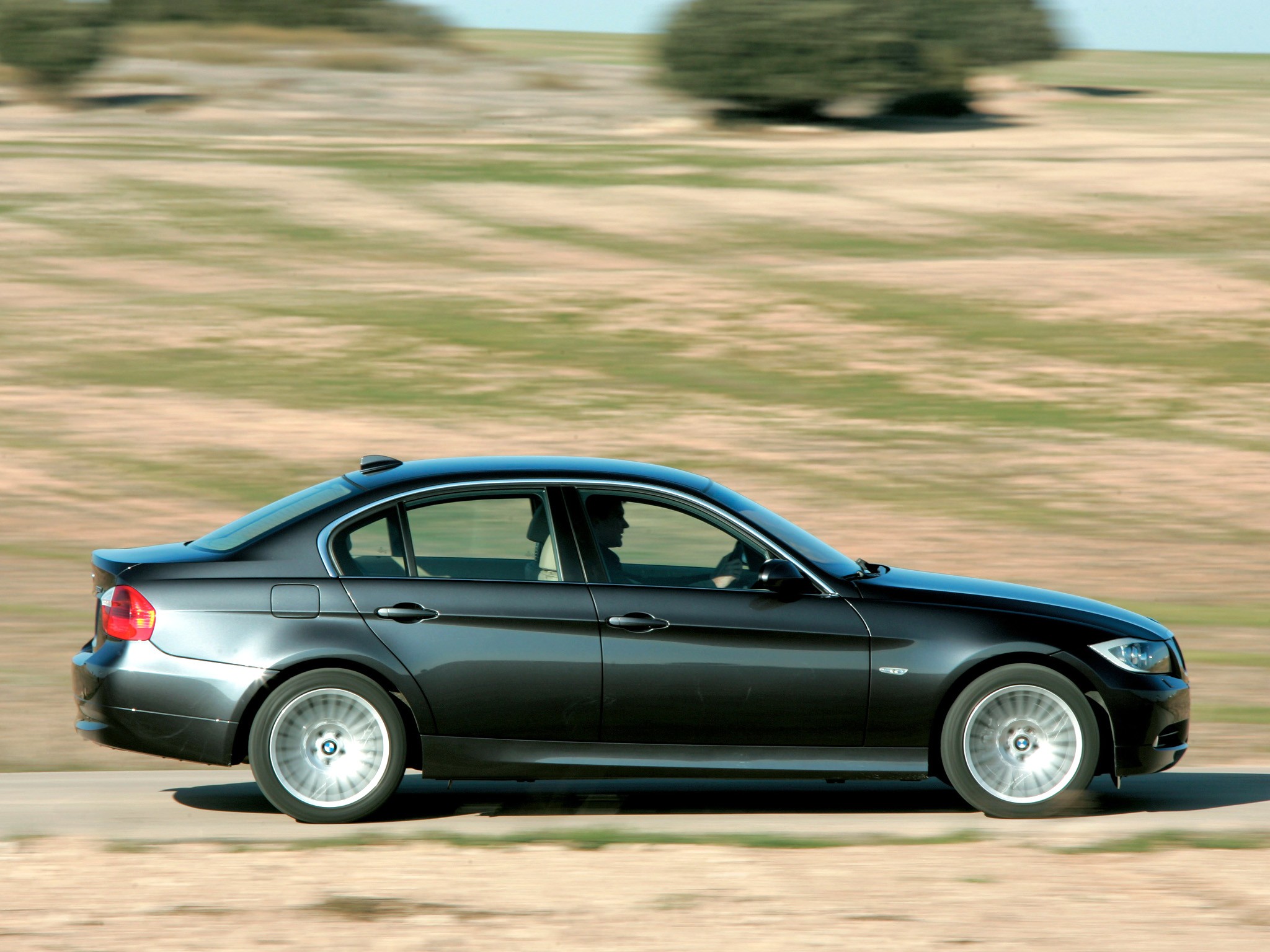 BMW 3 Series (E90) specs & photos 2005, 2006, 2007, 2008