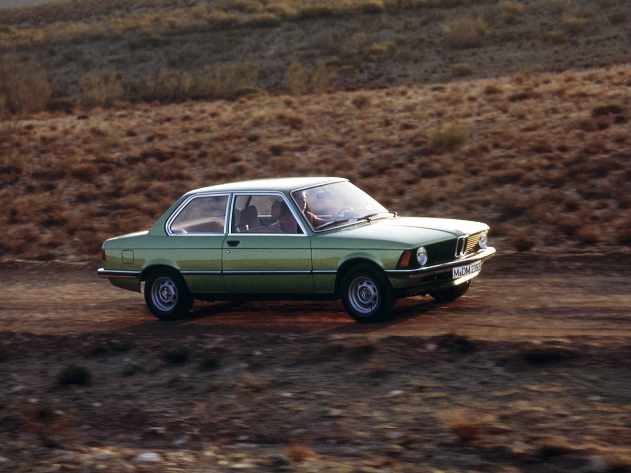 BMW 3 Series Coupe (E21) specs & photos - 1975, 1976, 1977 ...
