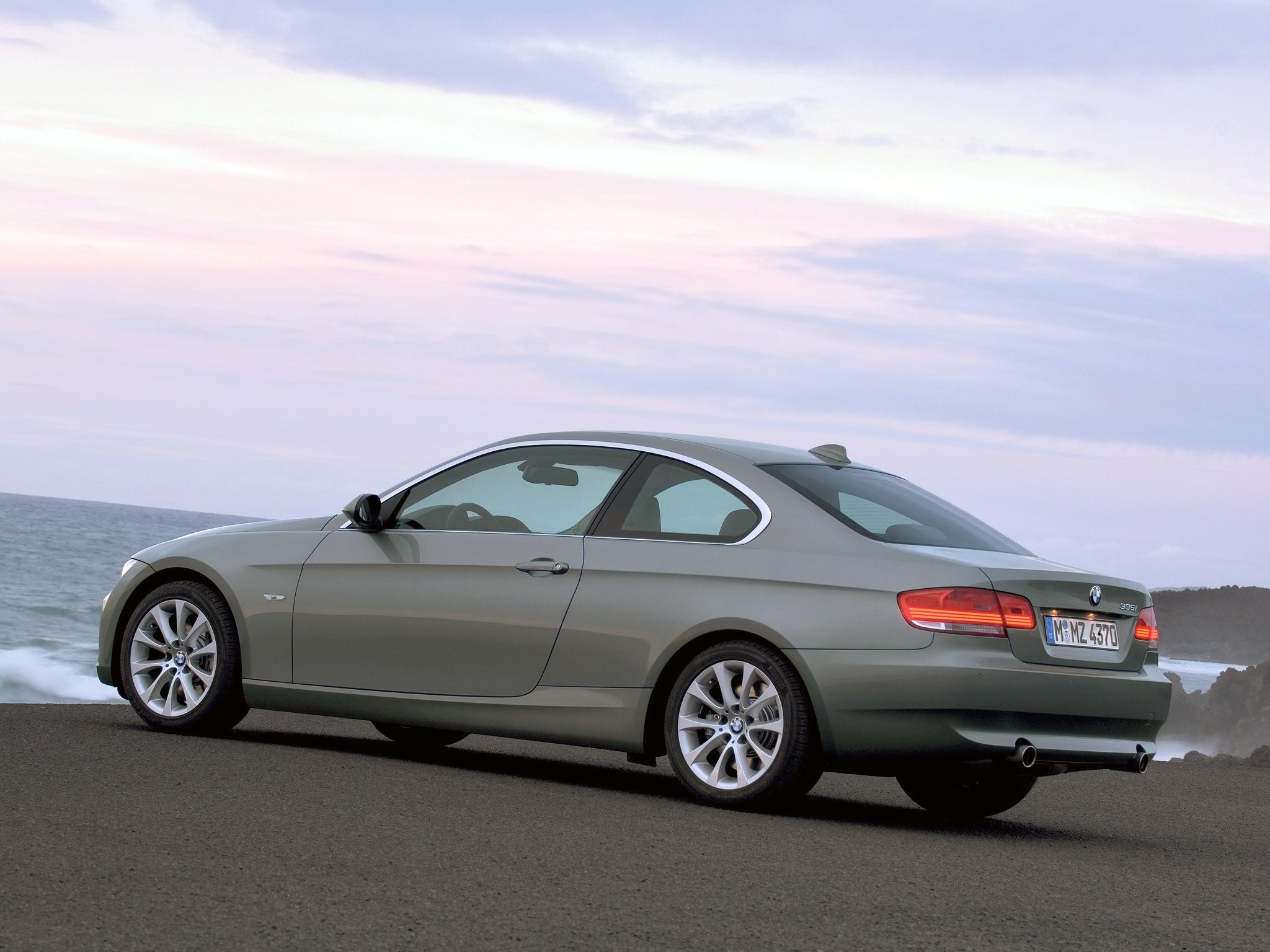 BMW 3 Series Coupe (E92) Specs & Photos - 2006, 2007, 2008, 2009, 2010 -  autoevolution