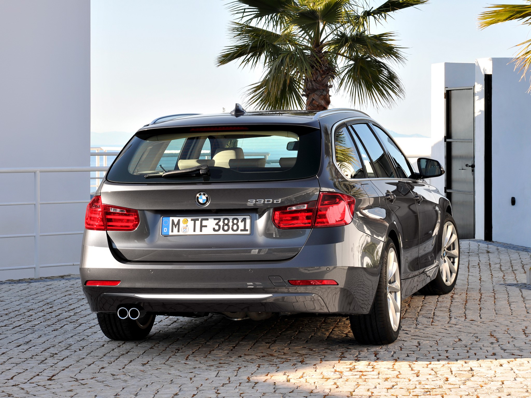BMW 3 Series Touring (F31) Specs & Photos - 2012, 2013, 2014, 2015, 2016 -  autoevolution