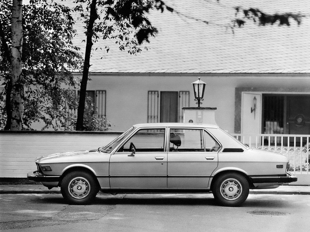 BMW 5 Series (E12) - 1972, 1973, 1974, 1975, 1976, 1977 ...