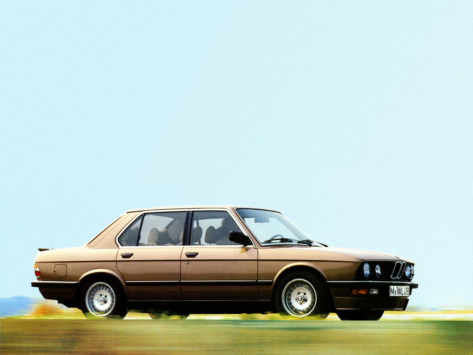 BMW 5 Series (E28) - 1981, 1982, 1983, 1984, 1985, 1986 ...