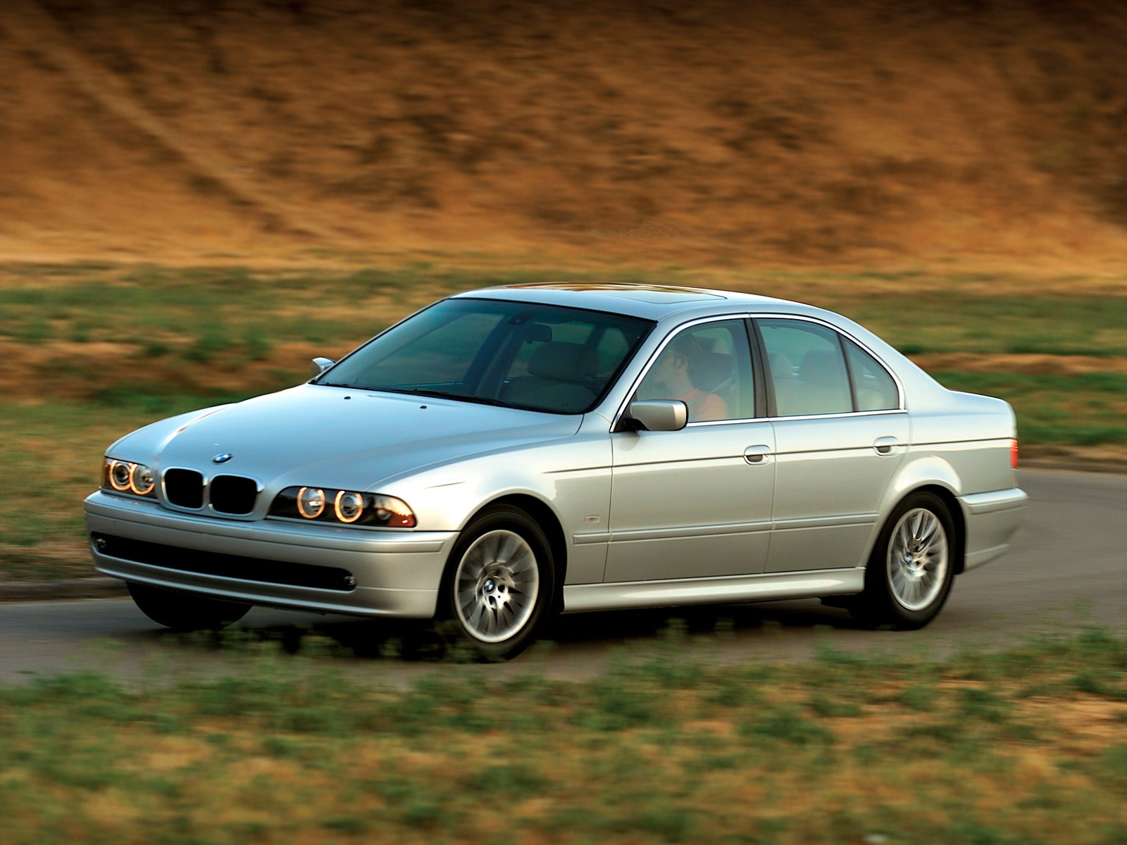 BMW 5 Series (E39) - 2000, 2001, 2002, 2003 - autoevolution