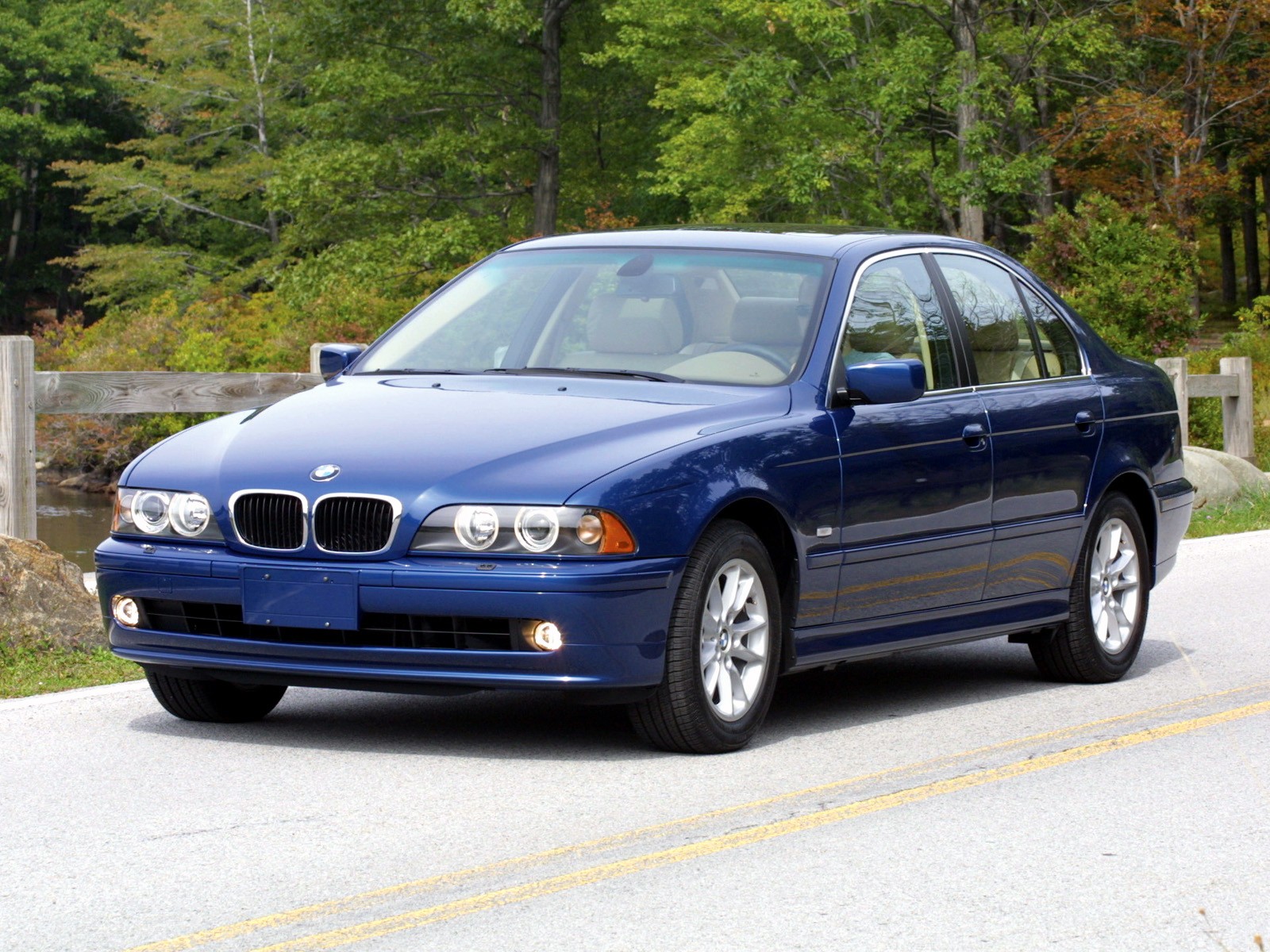 BMW 5 Series (E39) Specs & Photos - 2000, 2001, 2002, 2003 - autoevolution