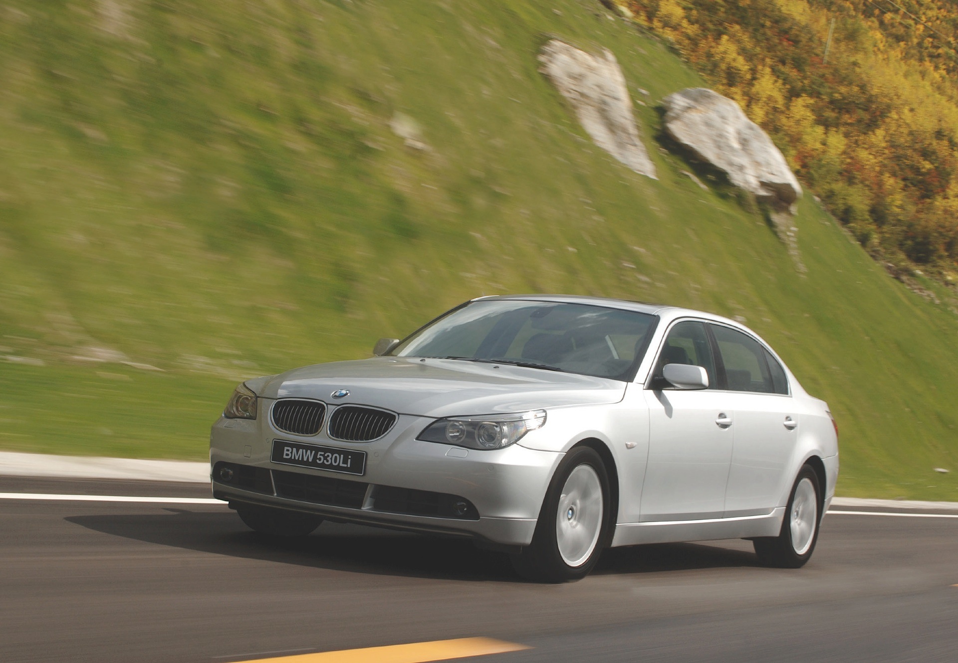 BMW 5 Series (E60) specs & photos 2007, 2008, 2009
