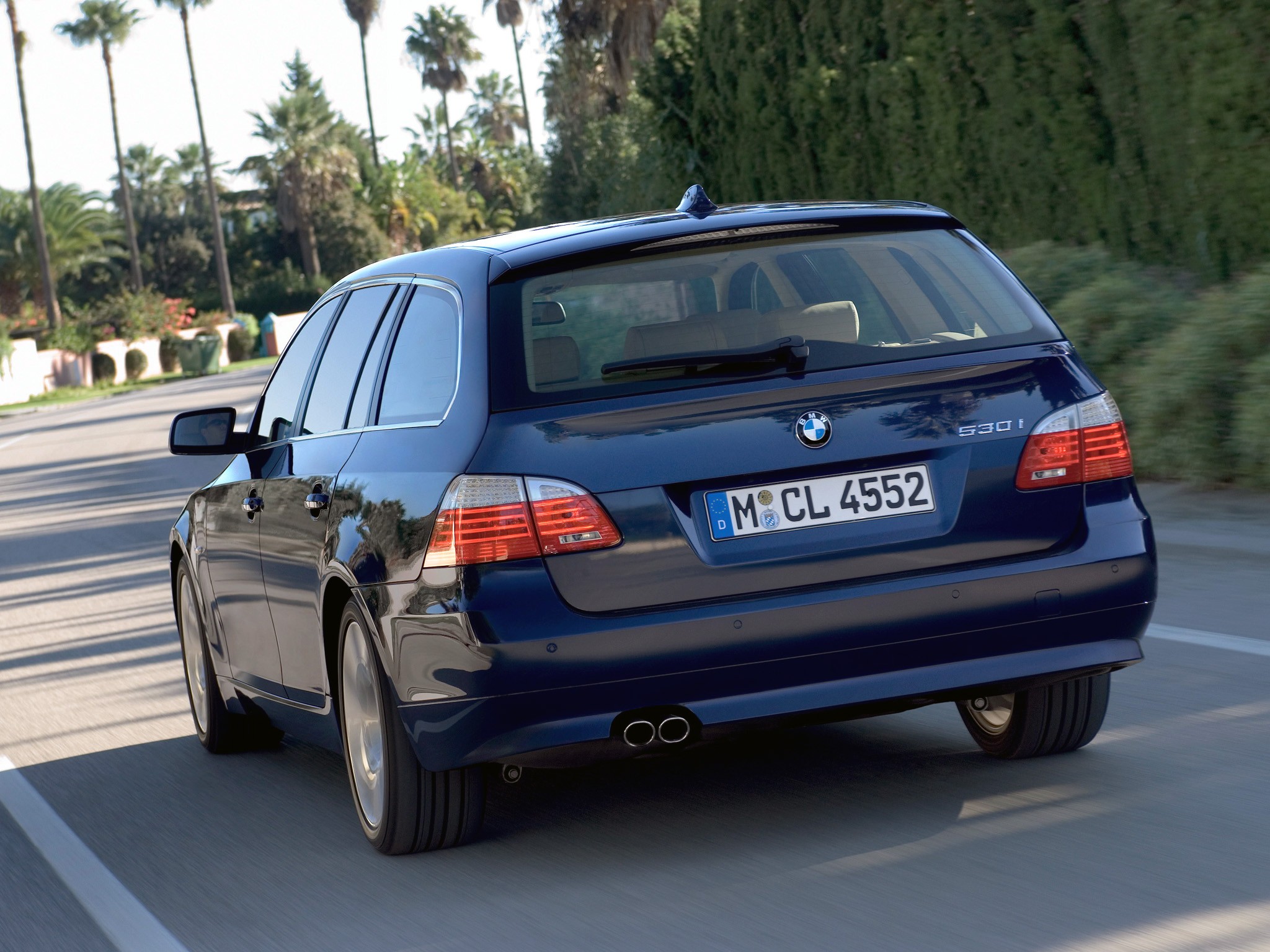 Tochi boom Terug kijken Minst BMW 5 Series Touring (E61) specs & photos - 2007, 2008, 2009, 2010 -  autoevolution