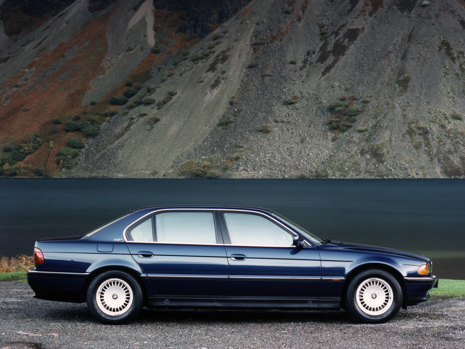BMW 7 Series (E38) specs & photos - 1994, 1995, 1996, 1997 ...