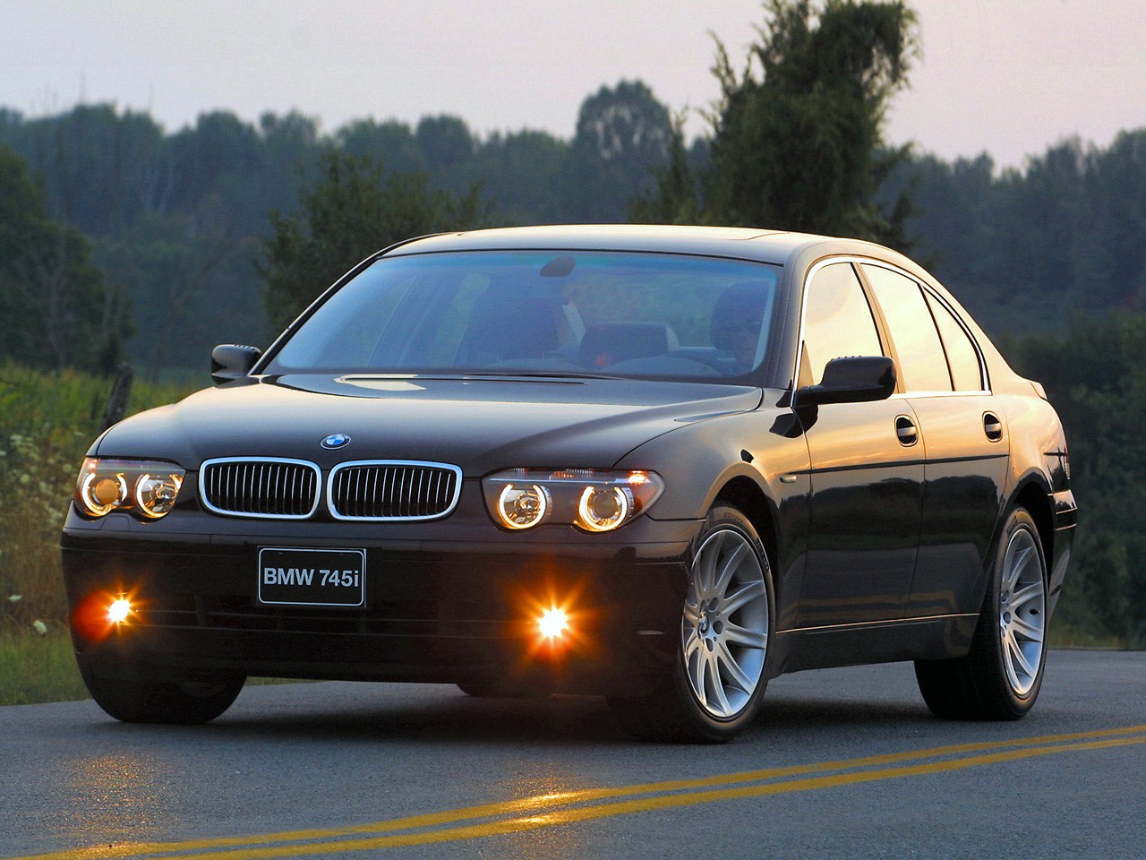 BMW 7 Series (E65/E66) specs 2001, 2002, 2003, 2004