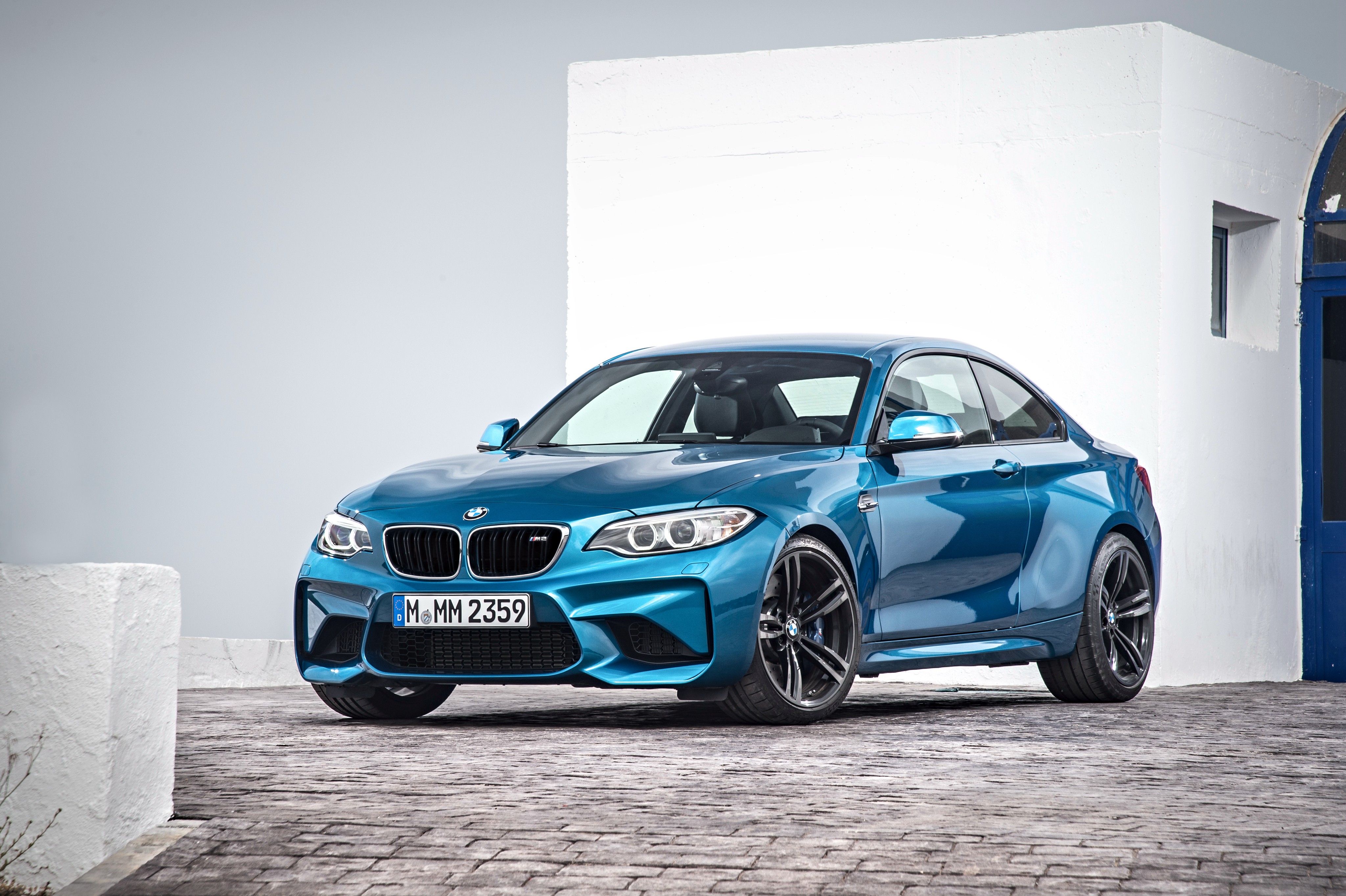 BMW M2 (F87) Specs & Photos - 2015, 2016, 2017, 2018 - autoevolution