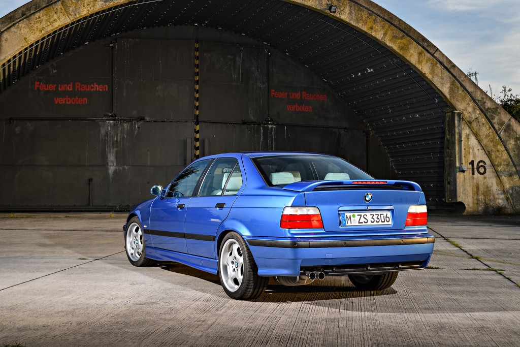 BMW M3 Sedan (E36) specs & photos - 1994, 1995, 1996, 1997, 1998