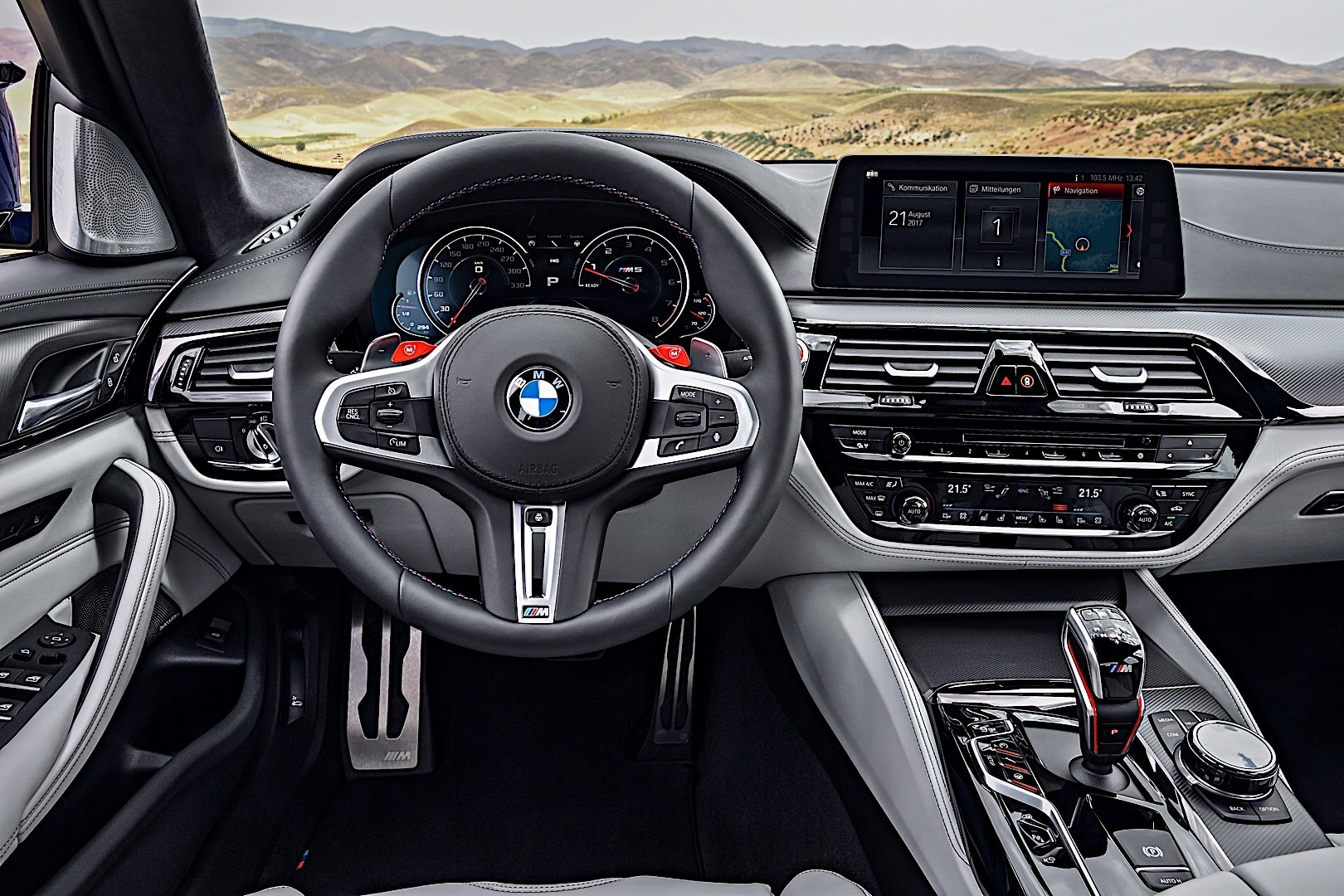 BMW M5 (F90) specs & photos - 2017, 2018, 2019, 2020 - autoevolution