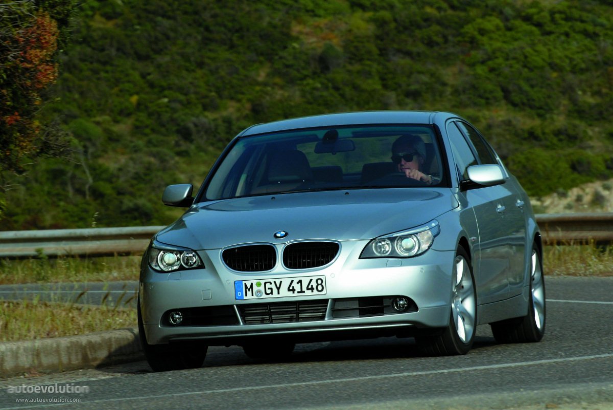 BMW 5 Series (E60) 2003, 2004, 2005, 2006, 2007 photos, specs 