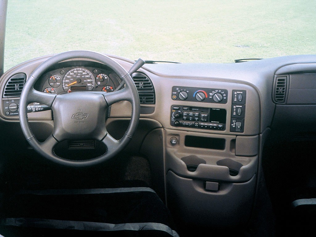 Chevrolet Astro Spezifikationen Fotos 1994 1995 1996