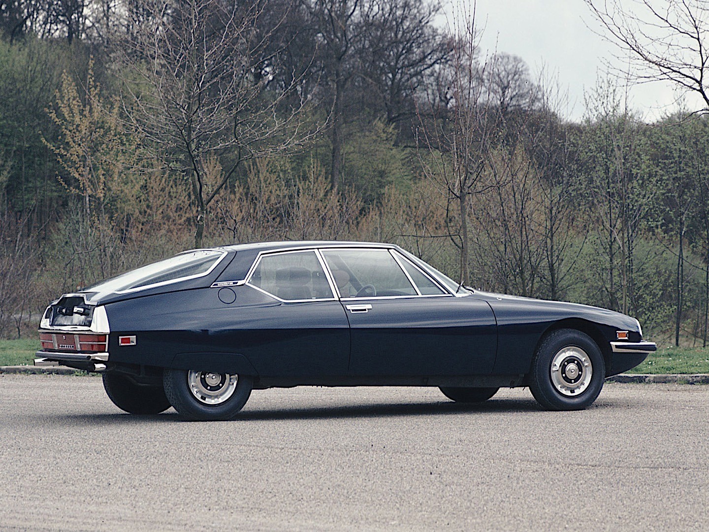 1972 Citroen Maserati SM Coupe Car Stamp Keyring Auto 100 Automobile 