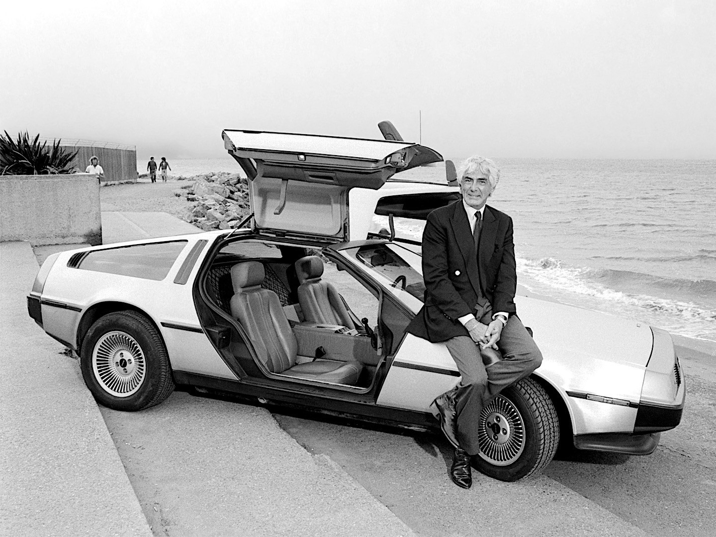 DeLorean & Photos 1981, 1982, 1983 -