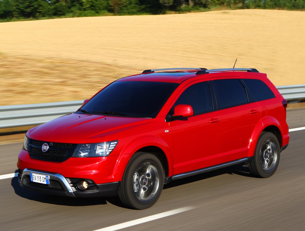 Fiat Freemont Cross (2015) - picture 66 of 98