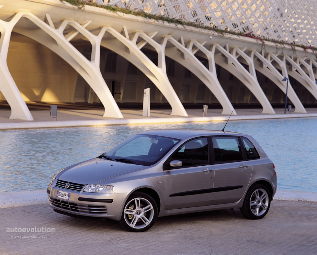 Fiat Stilo 5 Doors Specs & Photos - 2001, 2002, 2003, 2004, 2005, 2006 - Autoevolution
