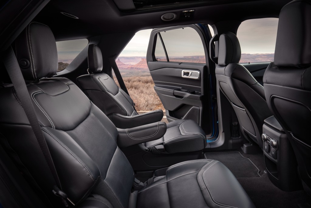 2020 Ford Explorer Specs & Photos - autoevolution