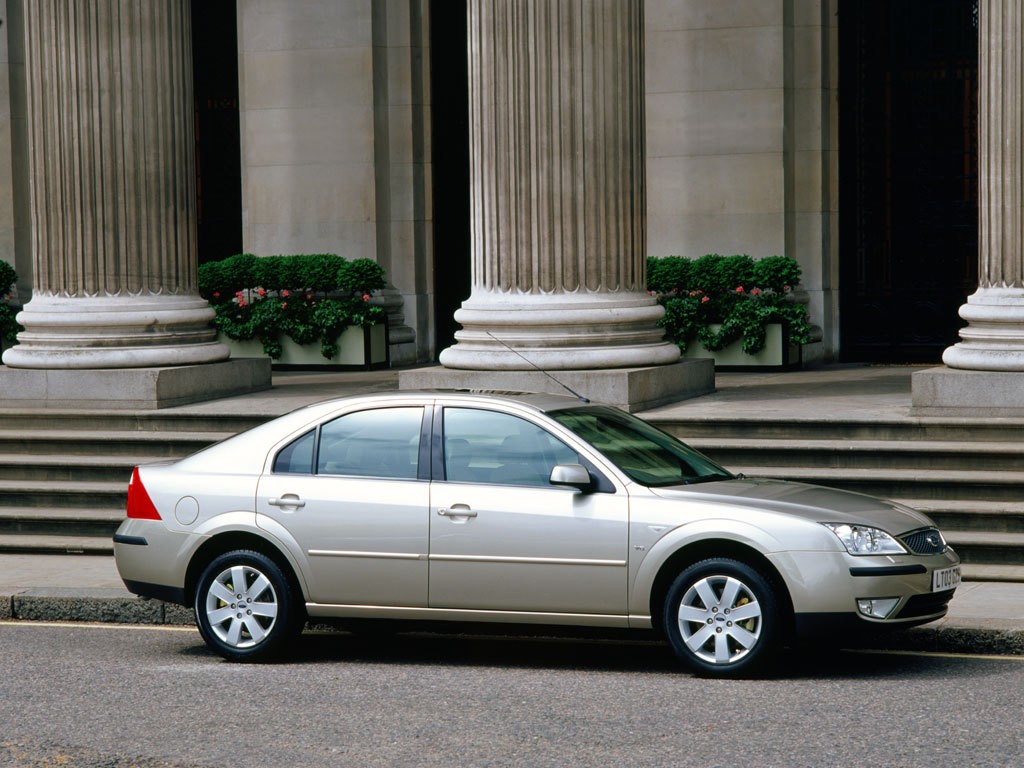 FORD Mondeo Hatchback specs & photos - 2003, 2004, 2005 - autoevolution