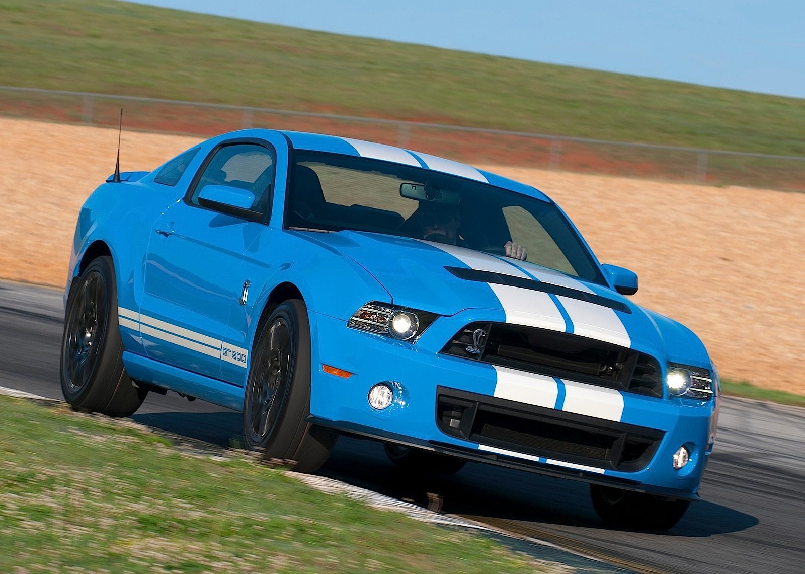 FORD Mustang Shelby GT500 Specs & Photos - 2012, 2013, 2014, 2015