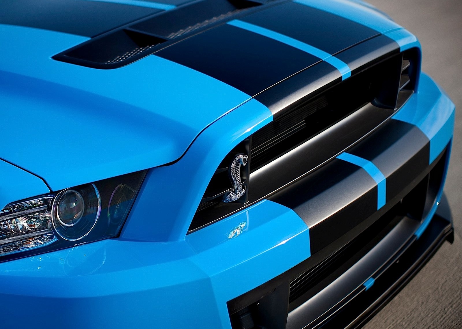 FORD Mustang Shelby GT500 Specs & Photos - 2012, 2013, 2014, 2015 ...