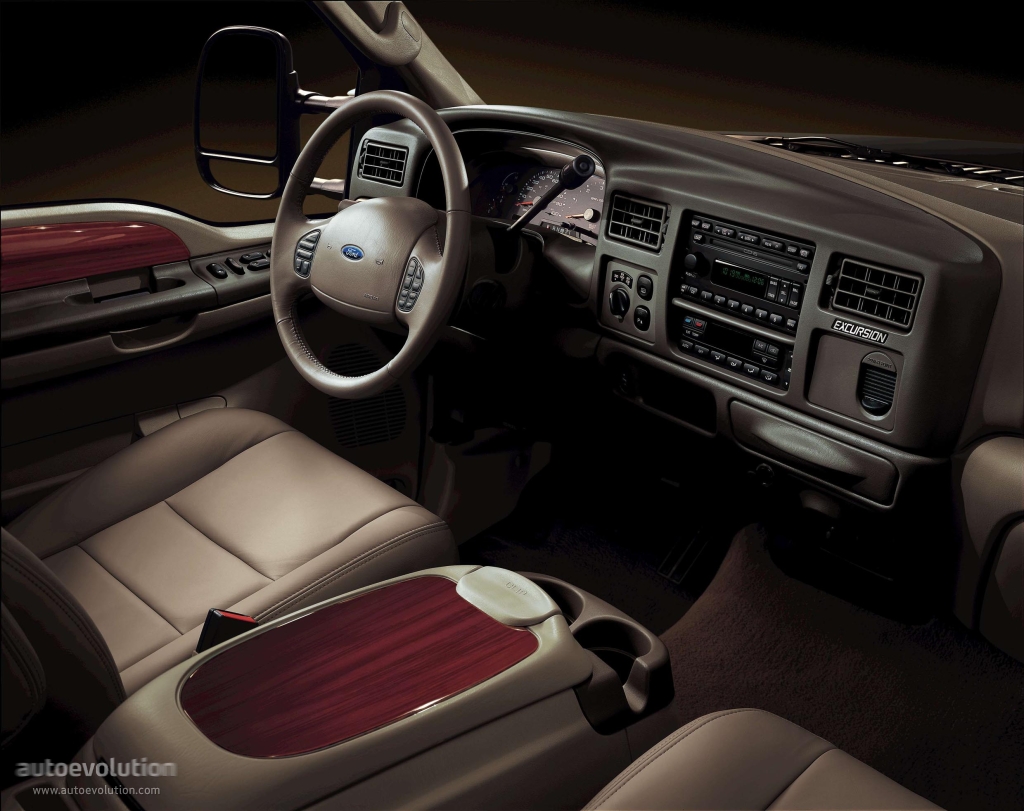 interior dimensions of ford excursion