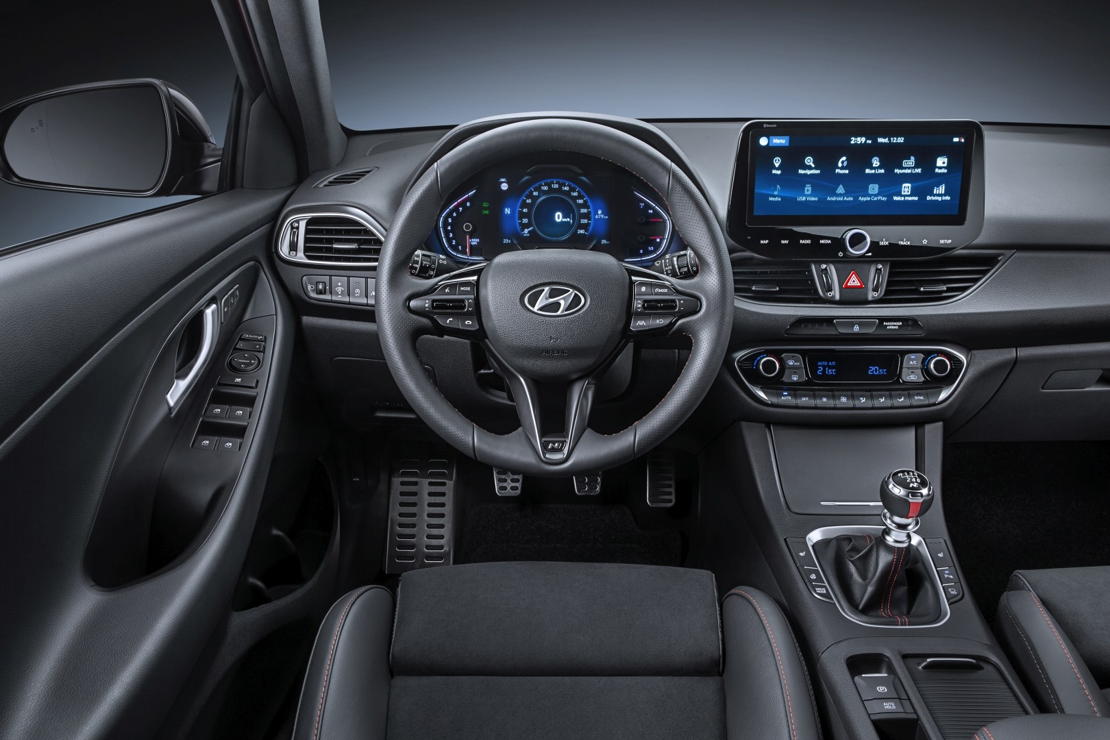 Hyundai i30 Fastback (2020) - pictures, information & specs