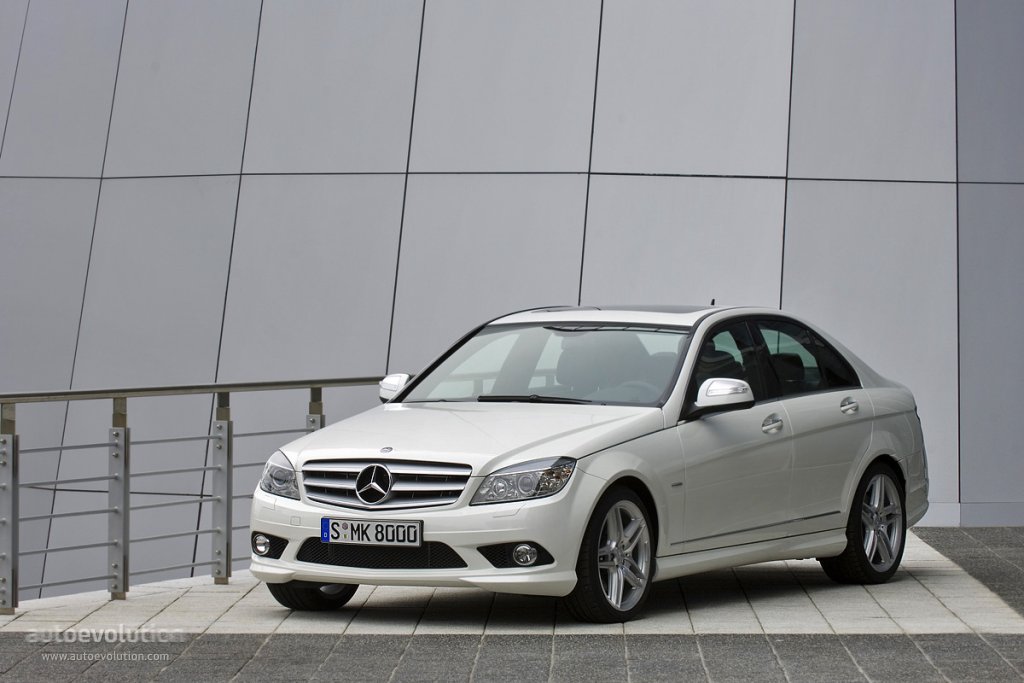 Mercedes Benz C Class W4 Specification