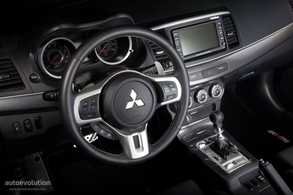 2015 Mitsubishi Ralliart Interior