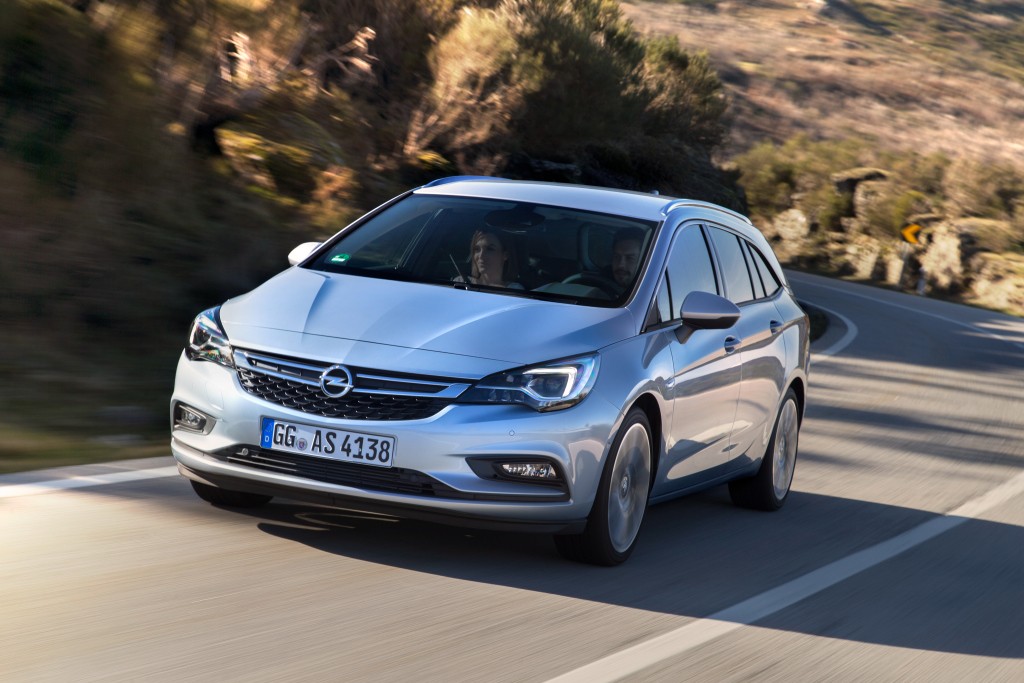 Opel Astra K SPORTS Tourer Estate 2015-19 Diamond Blue Metallic 1:43 I-Scale
