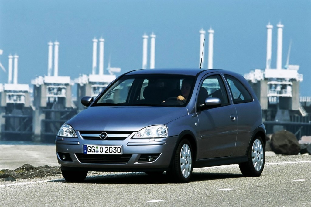Opel Corsa C 1.0 12V Essentia 2003-2004, Autocatalog