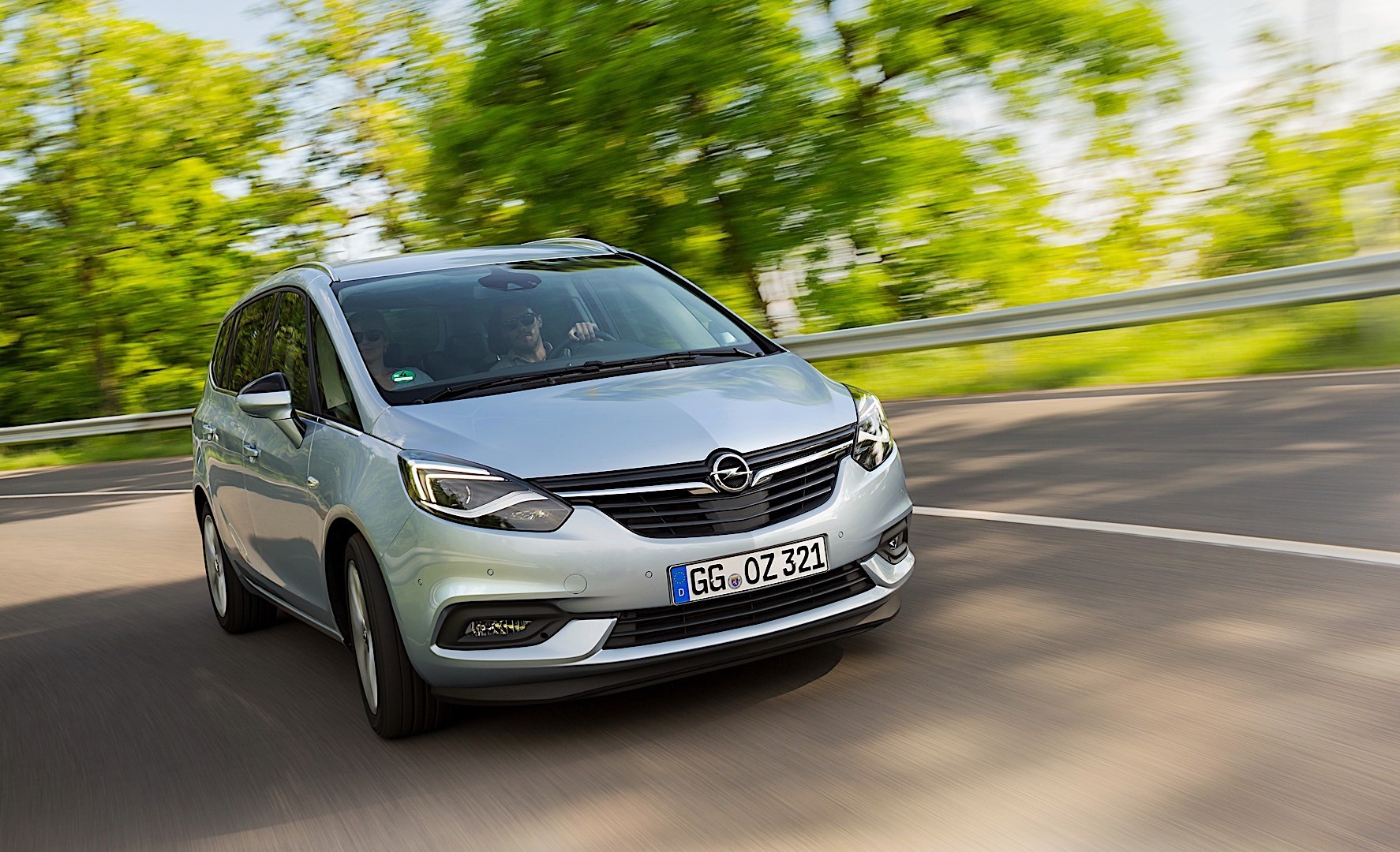 Opel introducing new CNG Zafira Tourer with 329-mile natural gas range,  lower fuel consumption - Green Car Congress