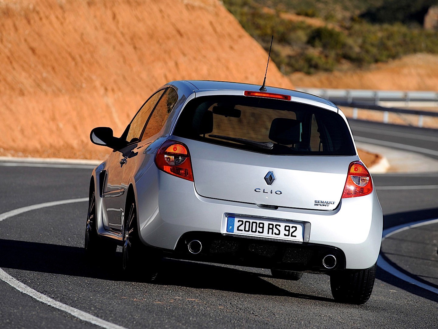 2009 Renault Clio RS Renault Sport – Review – Car and Driver