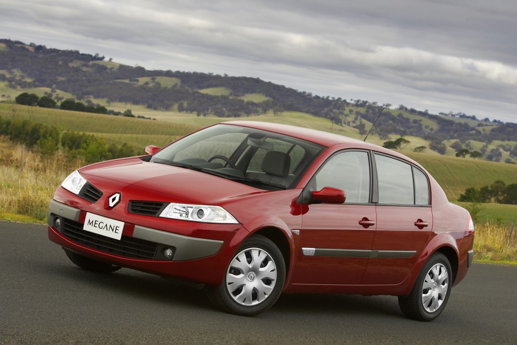 2006-2008 Renault Megane II Classic (Phase II 2006) 1.6 16V (112 Hp)  Automatic