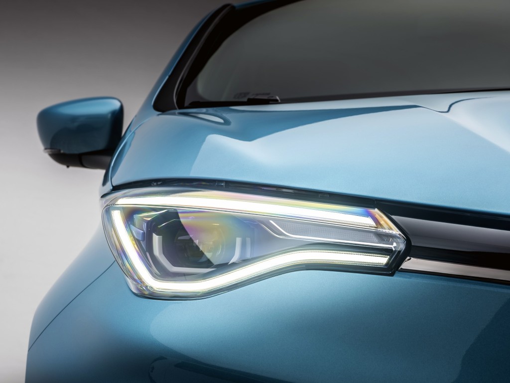 Renault Zoe ZE50 R110 (2019-2024) price and specifications - EV Database