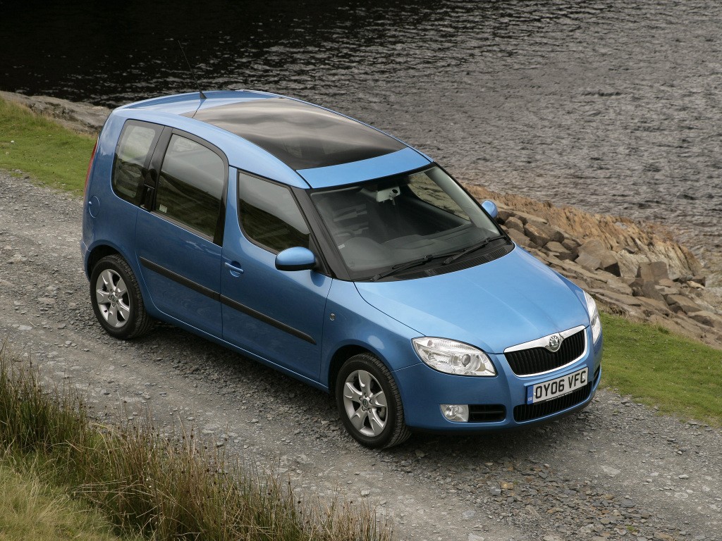 Skoda Roomster (2006) - picture 6 of 29
