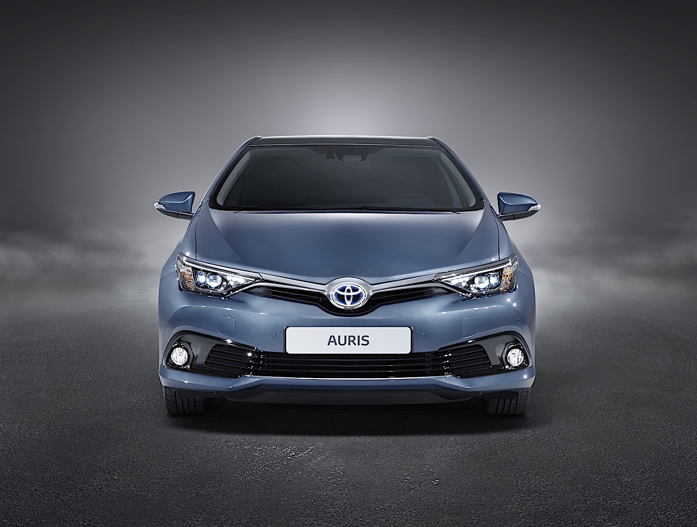 2015 Toyota Auris 5 Doors Specs & Photos - autoevolution