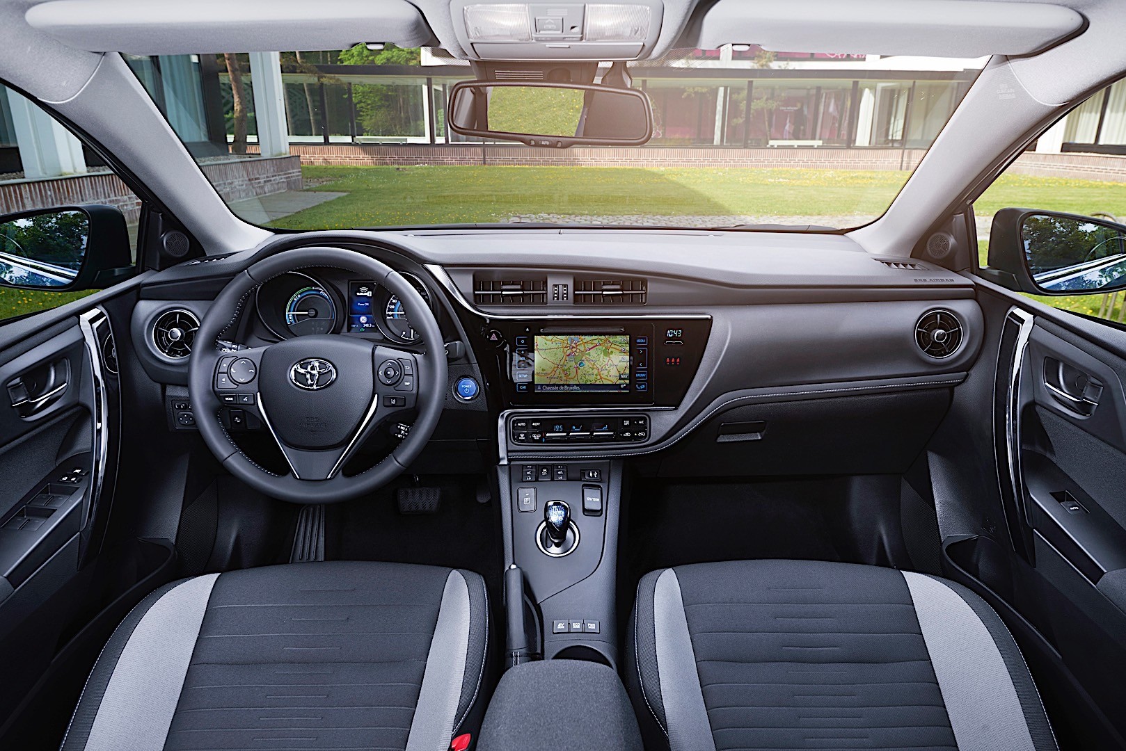 2015 Toyota Auris 5 Doors Specs & Photos - autoevolution