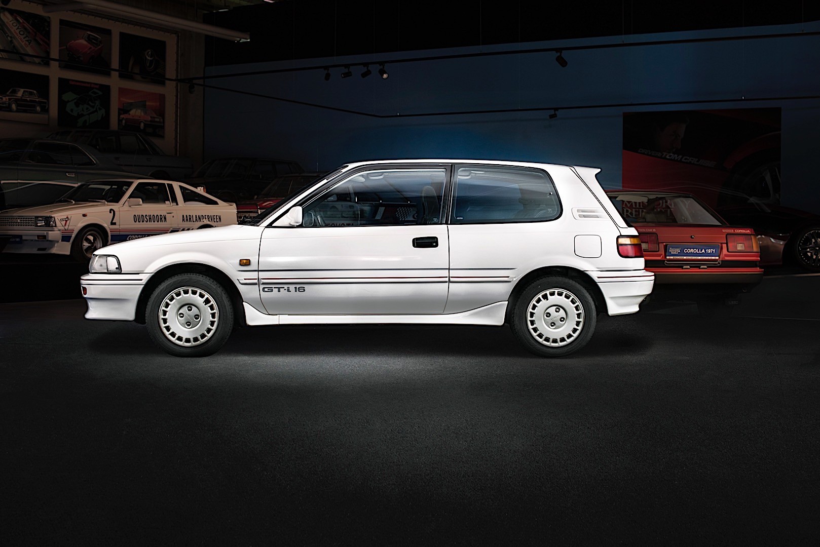 TOYOTA Corolla 3 Doors specs & photos - 1987, 1988, 1989, 1990, 1991, 1992 - autoevolution