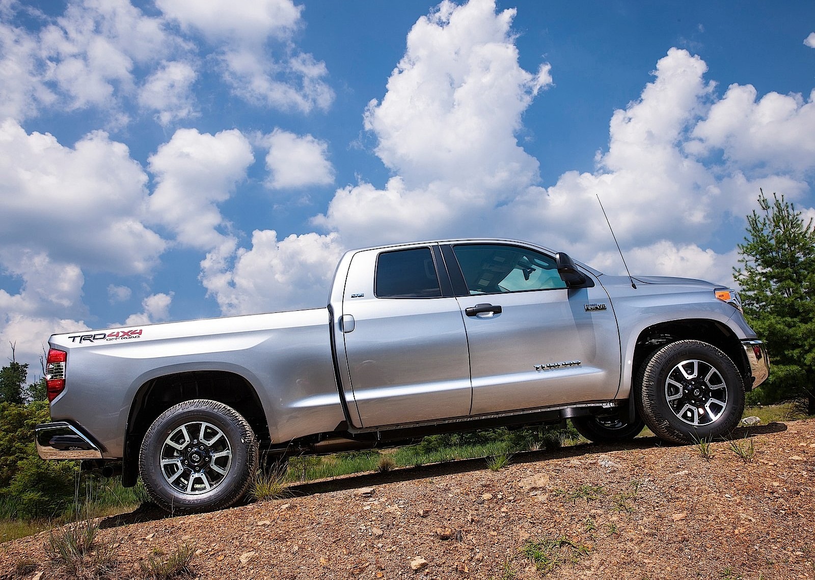 2019 toyota tundra extended cab