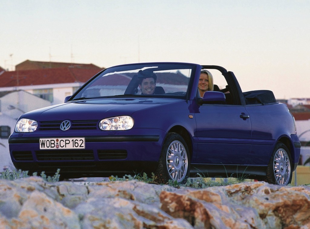 Volkswagen VW Golf 3 Cabriolet Année de construction 1995 Bleu Foncé  Métalliq