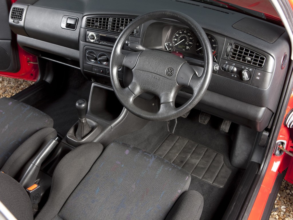 Volkswagen Golf GTI (Mk3) specs (1995-1997), performance, dimensions &  technical specifications - encyCARpedia