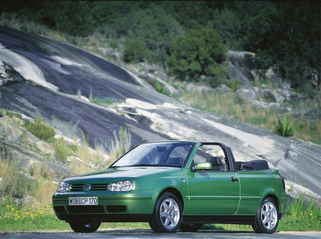 Bâche Volkswagen Golf 4 Cabriolet (1998 - 2003 ) sur mesure